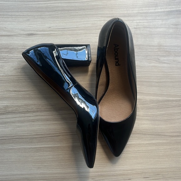 Abound Black Block Heel - 7 - Picture 2 of 5